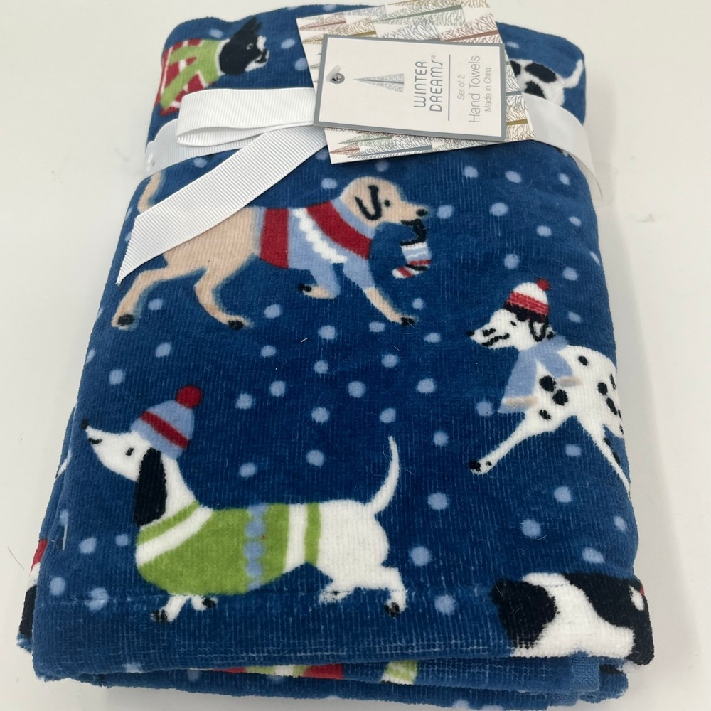 Winter Dreams Dogs Set of 2 Hand Towels Blue Holiday Dogs In Sweaters NWT